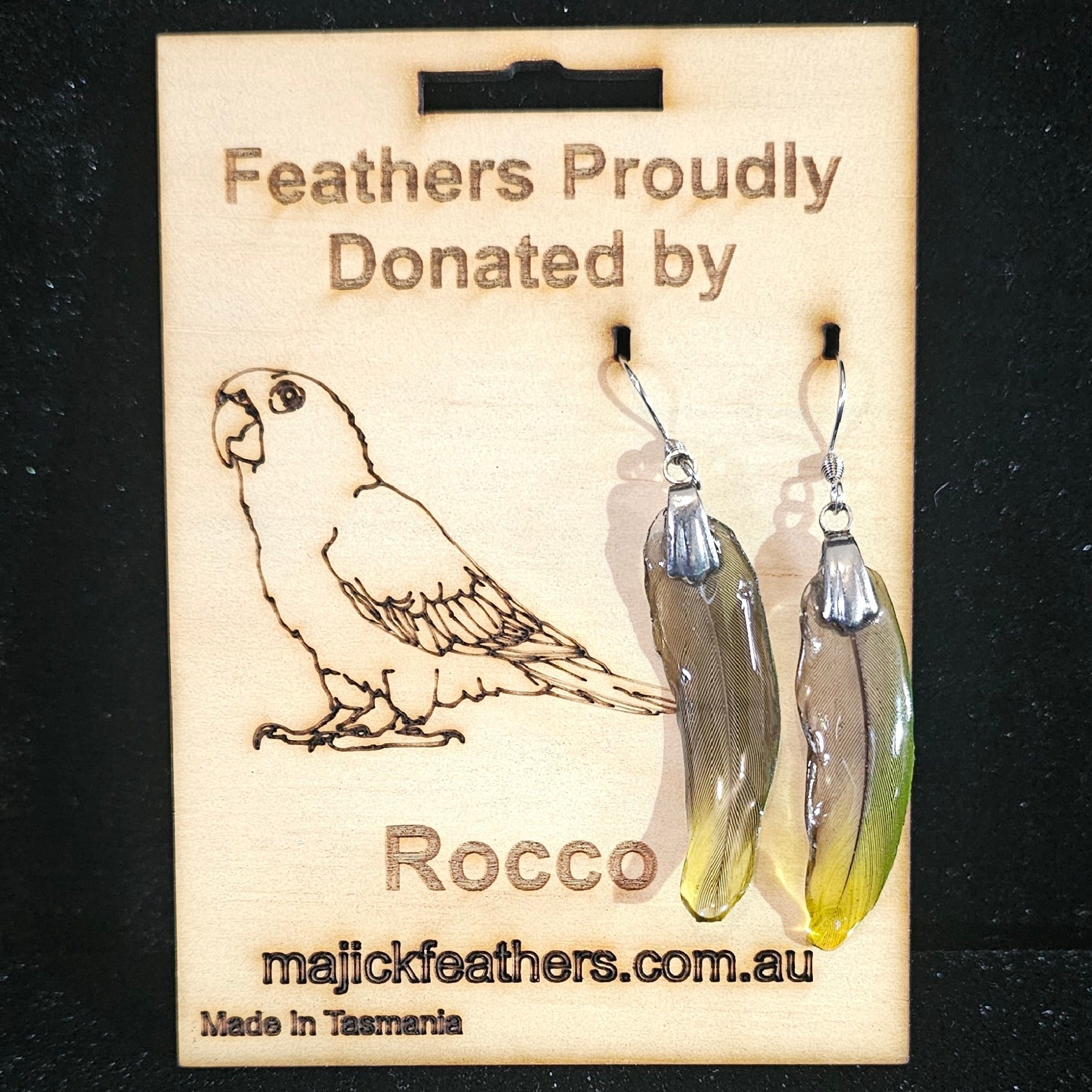Souvenirs, Jewellery & Art